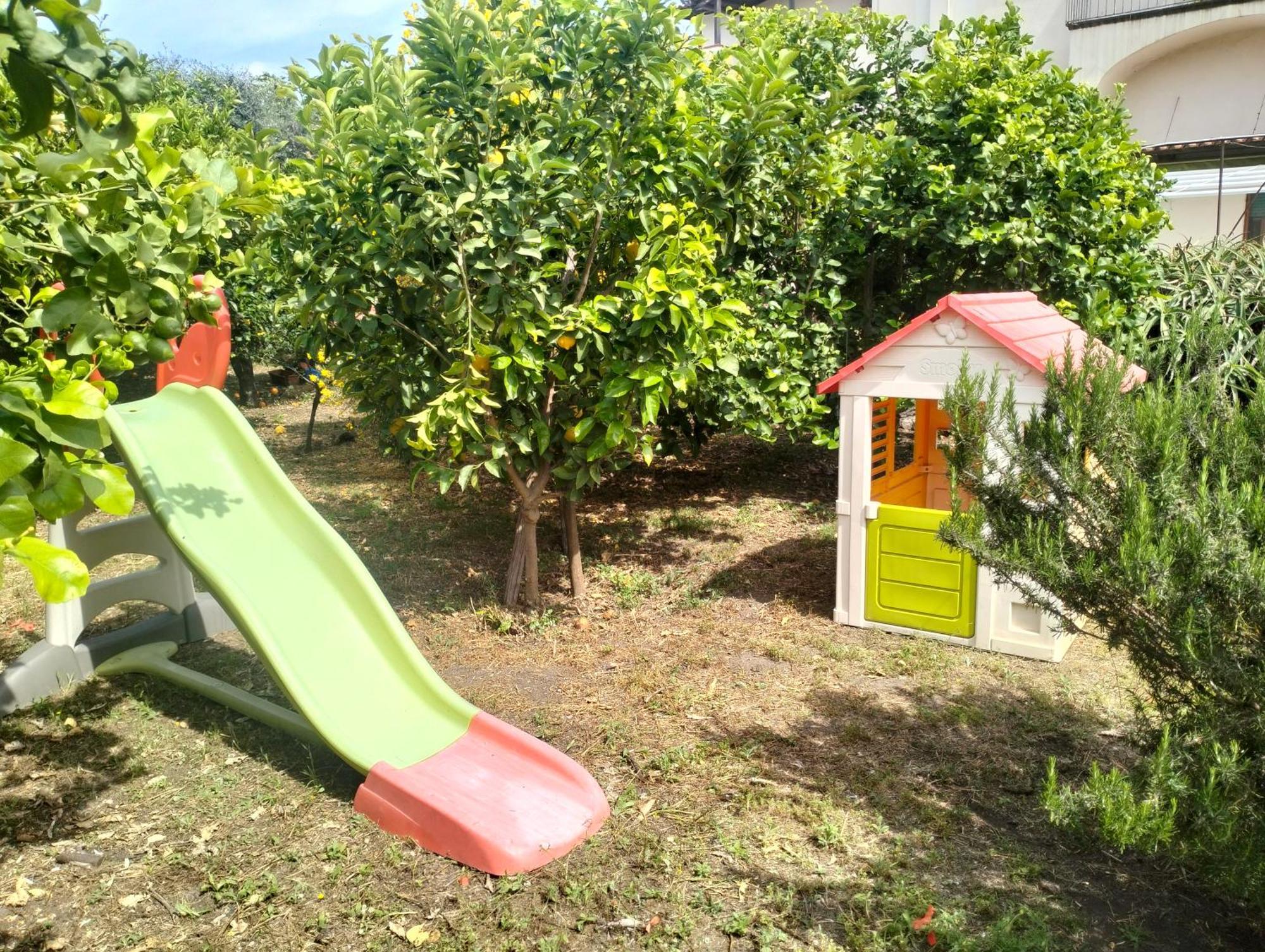 Oplontis' Garden - Holiday Apartment Near Pompeii Torre Annunziata Exteriör bild